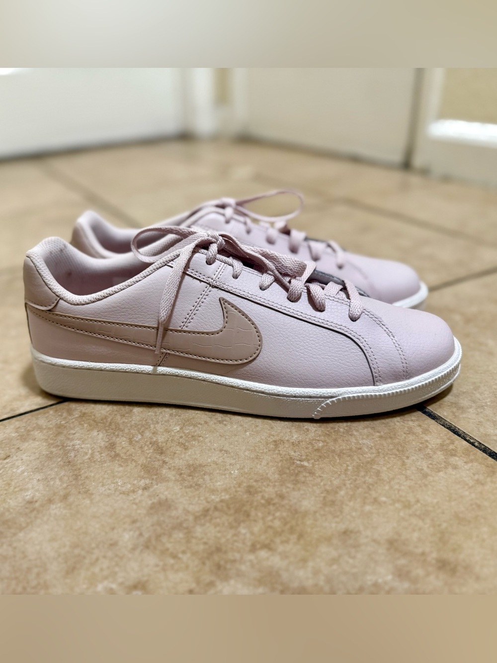 Nike Women's Light Pink Low-Top Sneakers